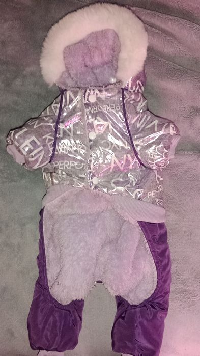 Продам одежду для собак, маельнькой попроды