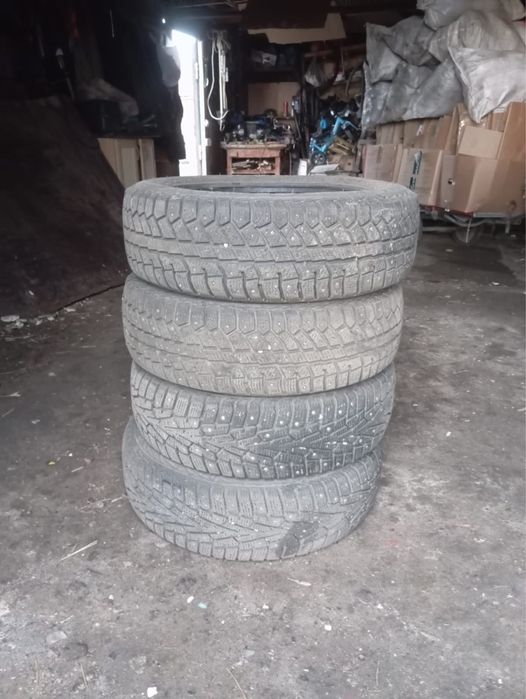 Шины. Шипованная резина.