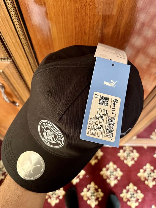 Футбол ишқибозлари учун, Англия-Манчестер Ситидан олинган.