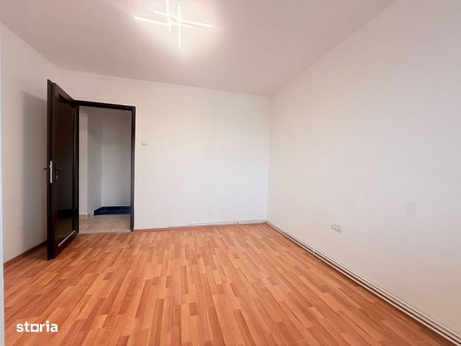 Apartament 2 camere decomandate, et intermediar, Manastur
