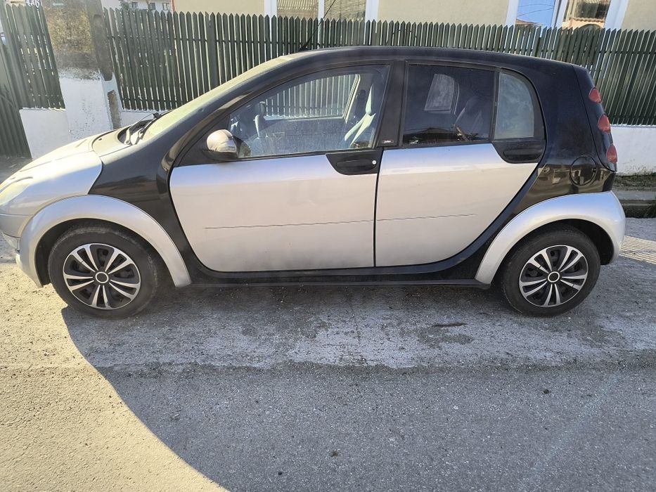 Vând Smart Forfour