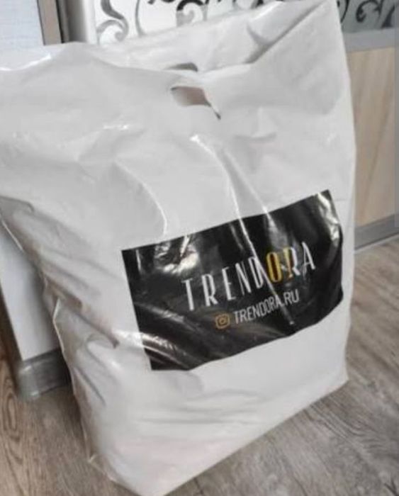 Отдам пакет вещей