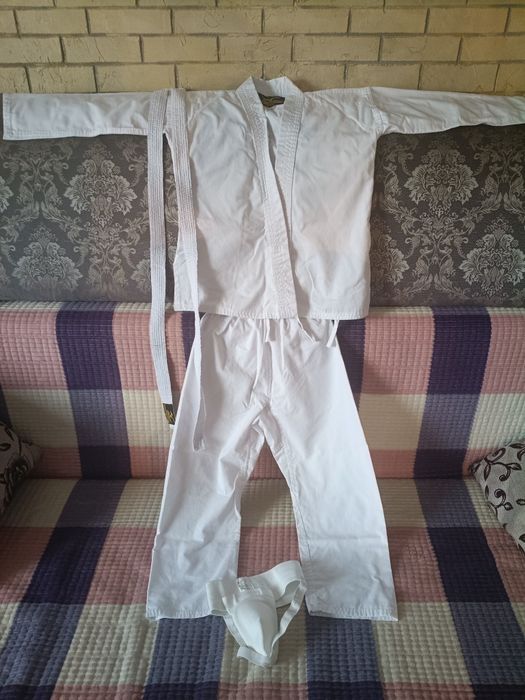 Продам кимоно детское