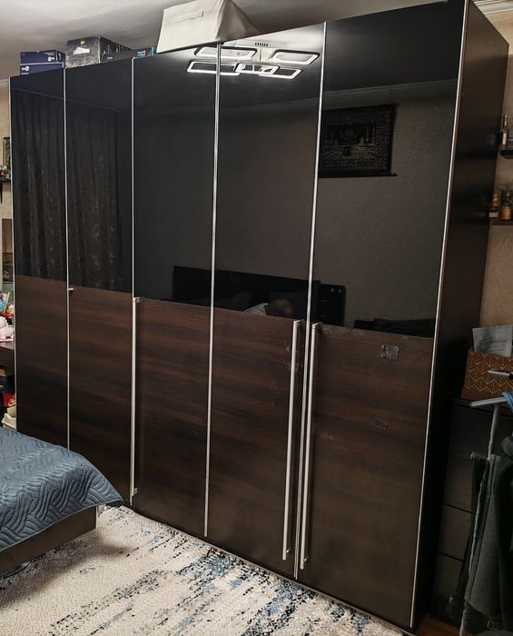 Продам комплект мебели для спальни