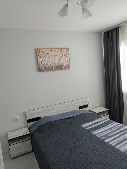 Частно лице продава