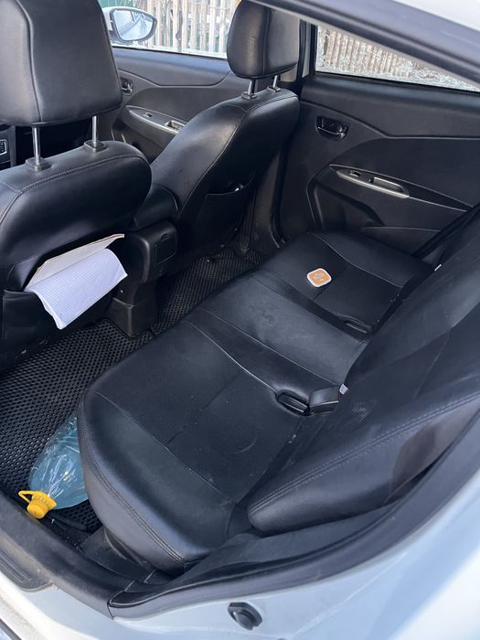 Продам  машину Lifan x 50