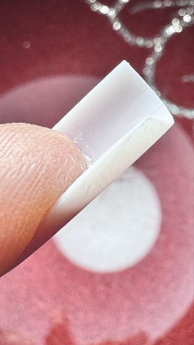 Маникюр, педикюр