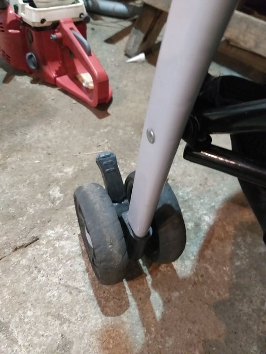 Коляска костылек