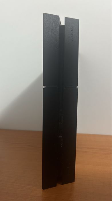 Ps4+The last of us pt1, Assasin’s creed Valhalla, Knack 2