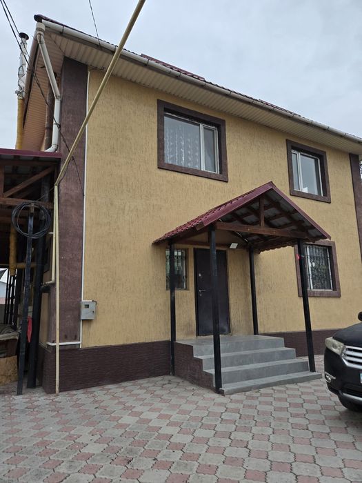 Сдам коттедж в аренду.