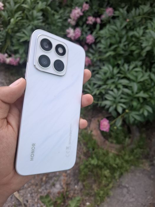 Honor x8c 128гб .