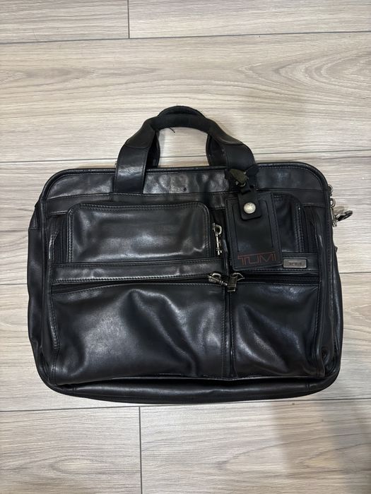 Сумка TUMI, кожанная, оригинал