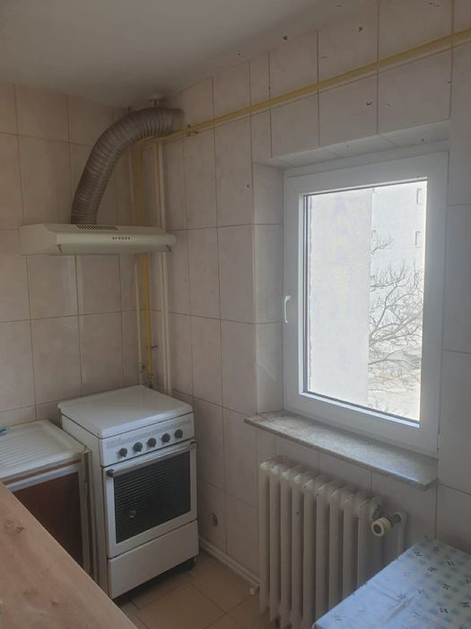 Garsoniera decomandata lapus arges 1985, centrala