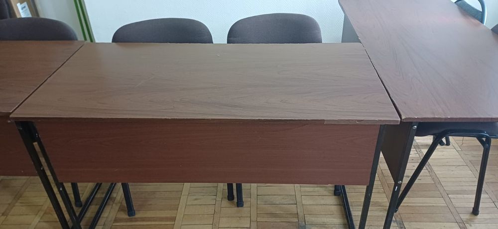 Продам парты учебные