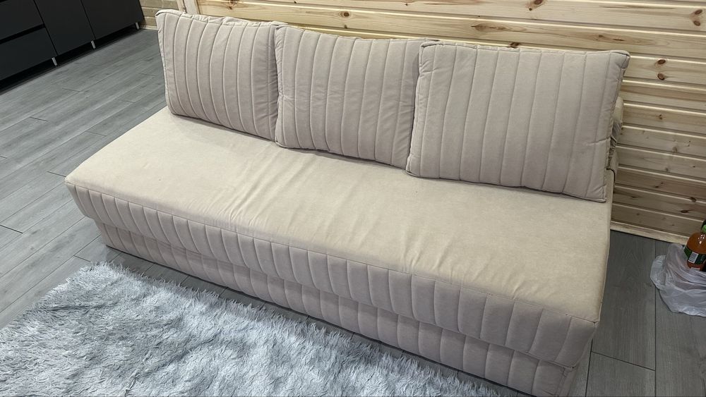 Продам новый диван