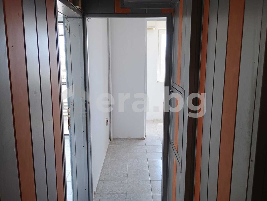 Продава се Двустаен апартамент в Варна, Владислав Варненчик - 49 кв.м за 1682 €/кв.м - Снимка #3