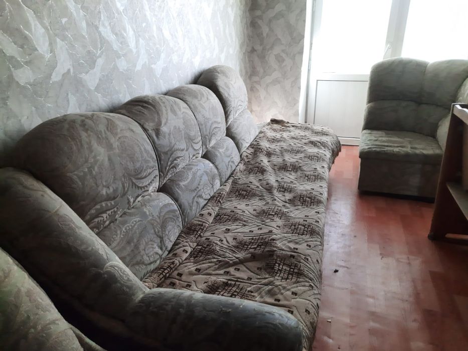 Продам диван за 12000
