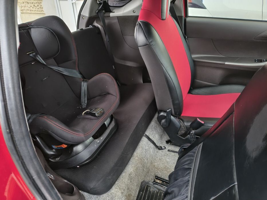 Toyota iQ, 1.0 benzina, GR