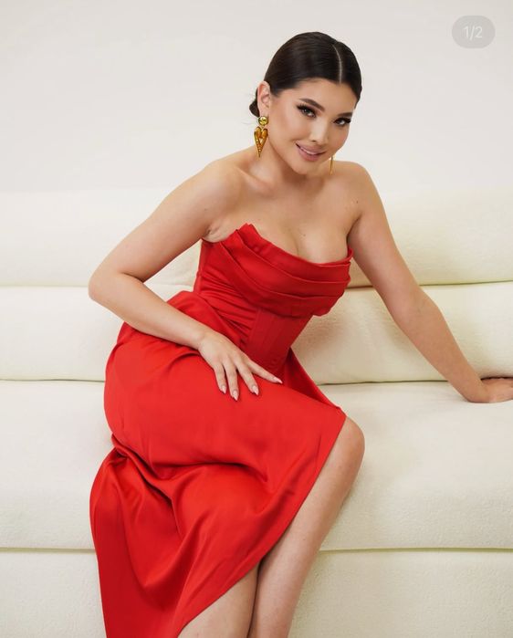 Новые платья с этикеткой