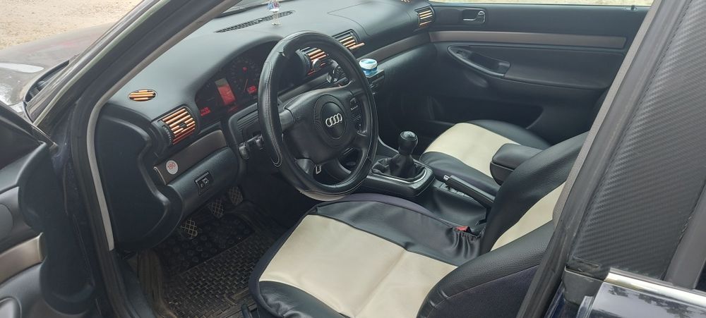 Audi,A4 1.8T benzina