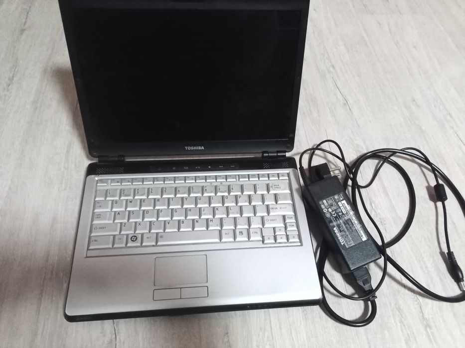 Лаптоп Тоshiba използван, работещ