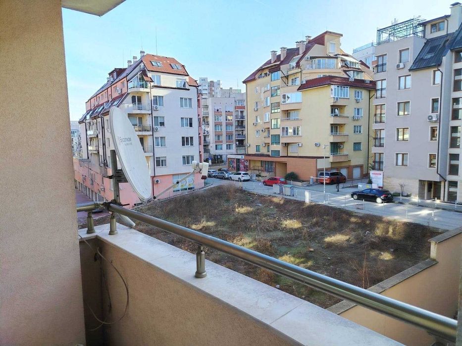 Продава се Двустаен апартамент в София, Лозенец - 73 кв.м за 1956 €/кв.м - Снимка #4