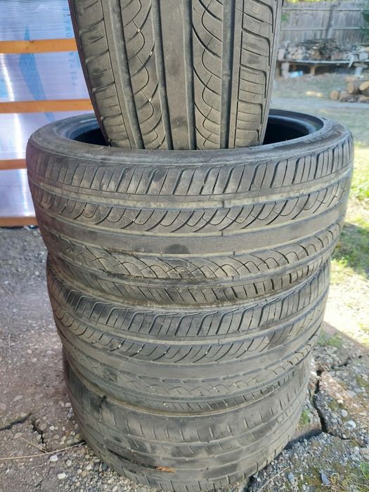 Anvelope 225/40/ZR19 92W
