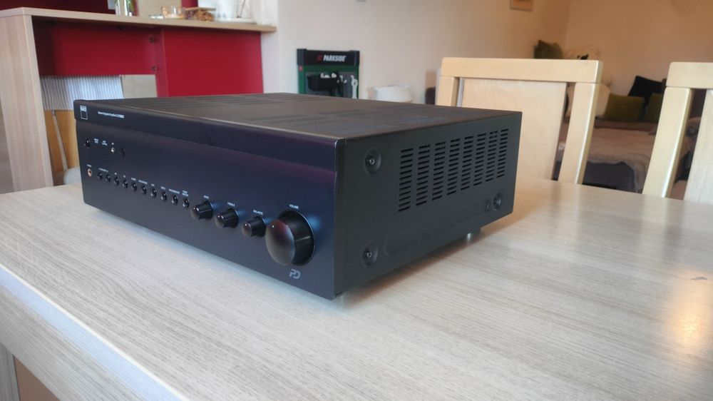 NAD C375BEE интегриран усилвател + DAC 2 / аудиофилски усилвател
