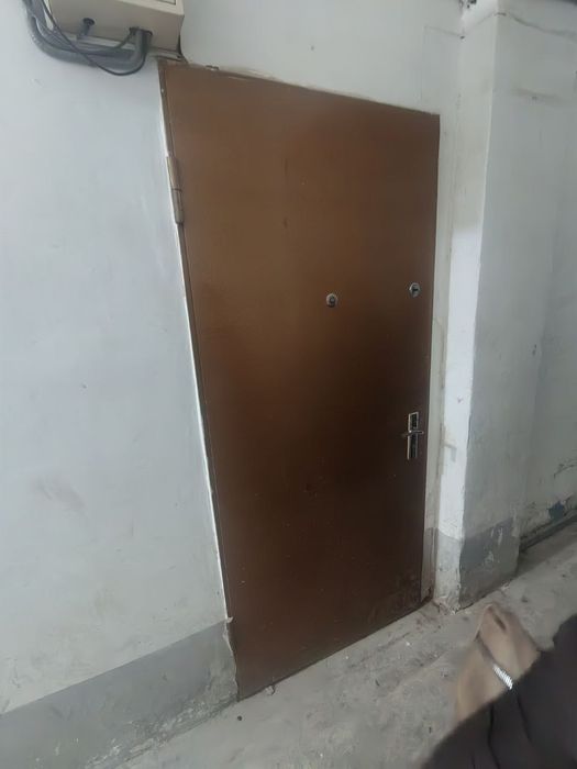 Продаётся 1 комнатная квартира в Чирчике