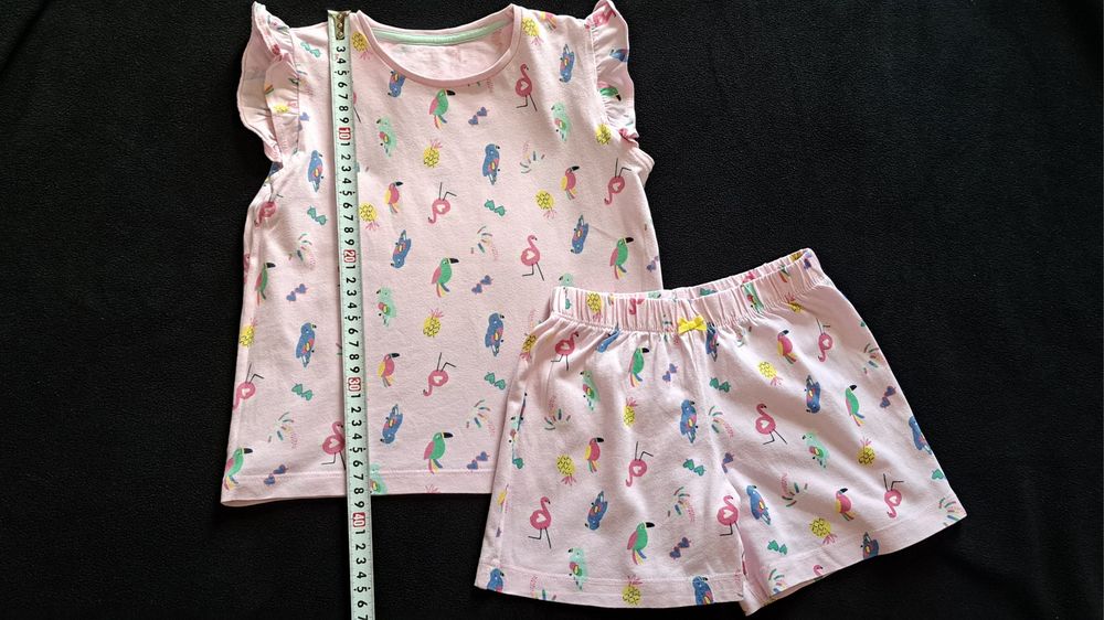 Костюм фирма Mothercare 2-4года