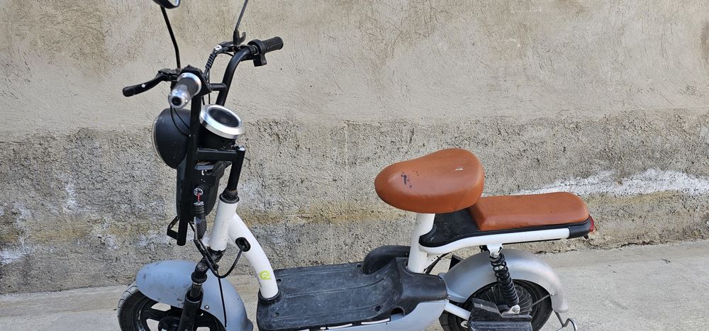 Продается электро скутер