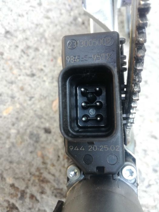 Opel Astra H/ Опел Астра Х стъклоповдигач/ моторче/ механизъм стъкла