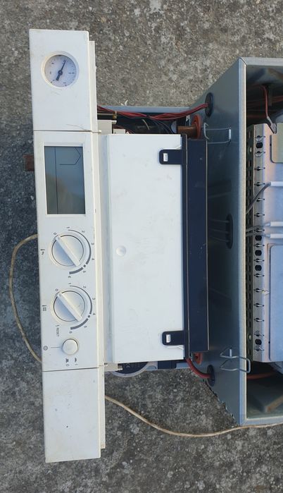 Dezmembrez Centrala Viessmann Vitopend 100 WH1D de 31 kw conventionala