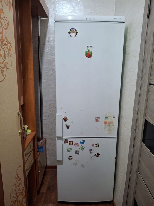 Холодильник естел