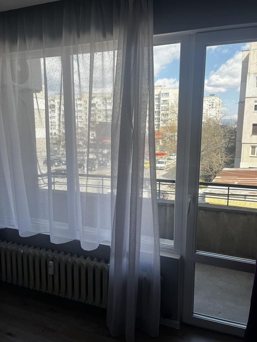 Тристаен апартамент под наем в ж.к. Сухата река, 2182878