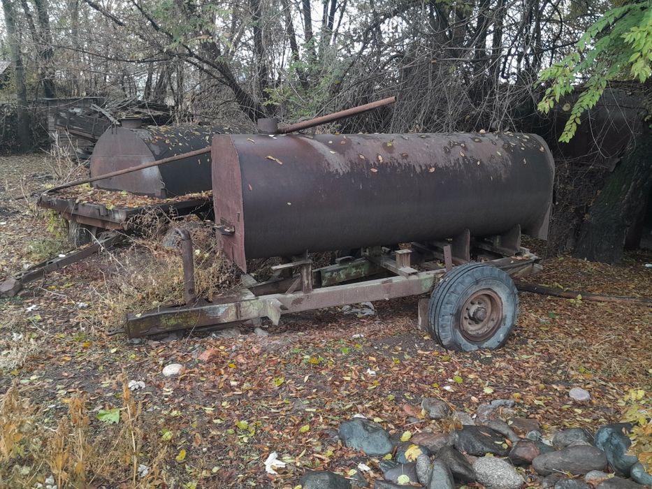 Бочка на колёсах