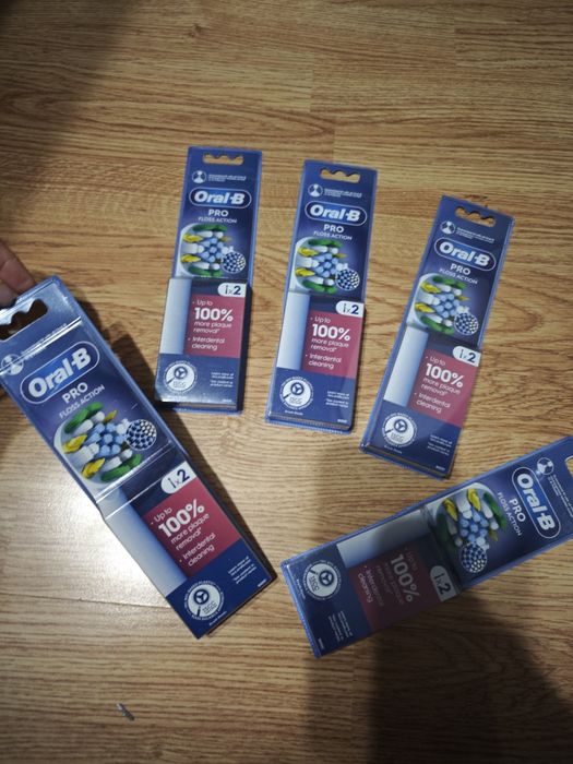 Оригинални накрайници Oral-B PRO Floss Action – нови, запечатани
Ориги