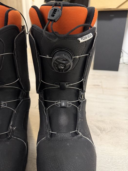 Boots Flow Vega Coiler Boa