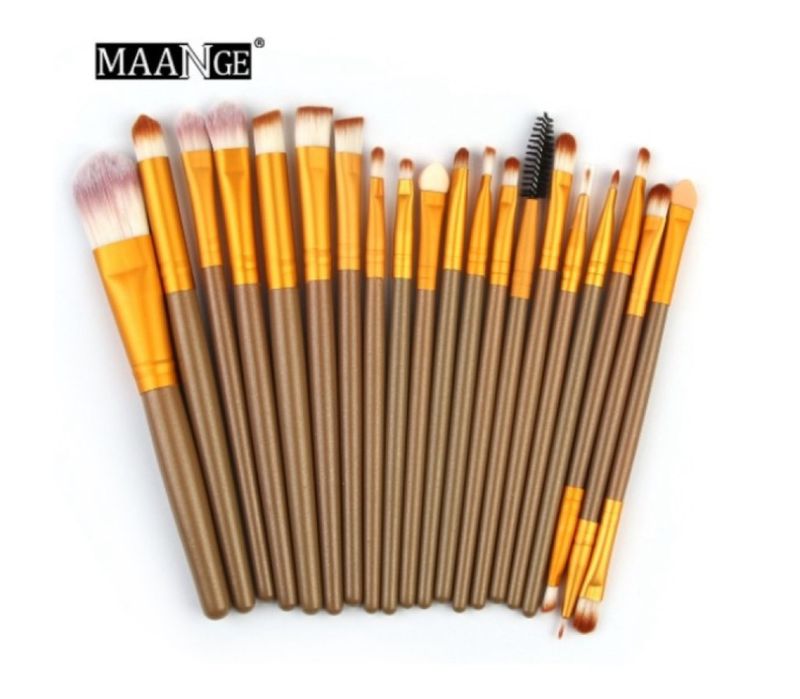 Комплект професионални четки за грим