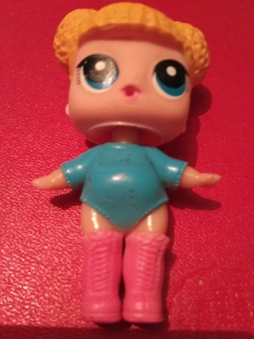 Продается кукла Лол