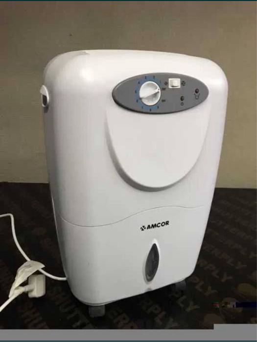 Влагоабсорбатор влагоуловител,перфектно състояние работи като нов