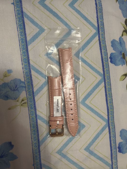 Продам новый ремешок на часы