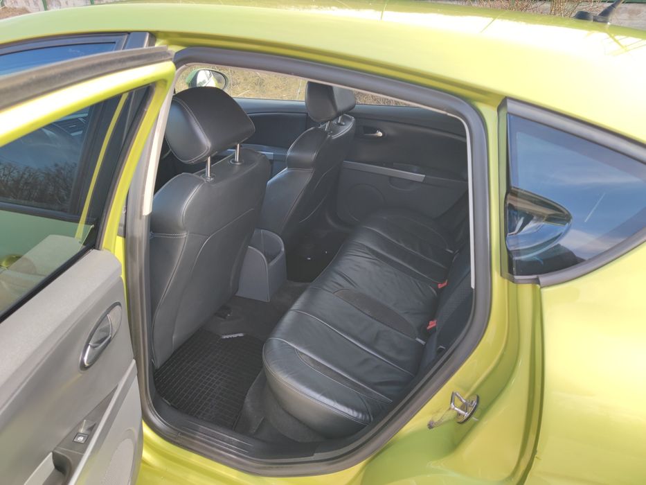 SEAT Leon 2010 — imagine 5