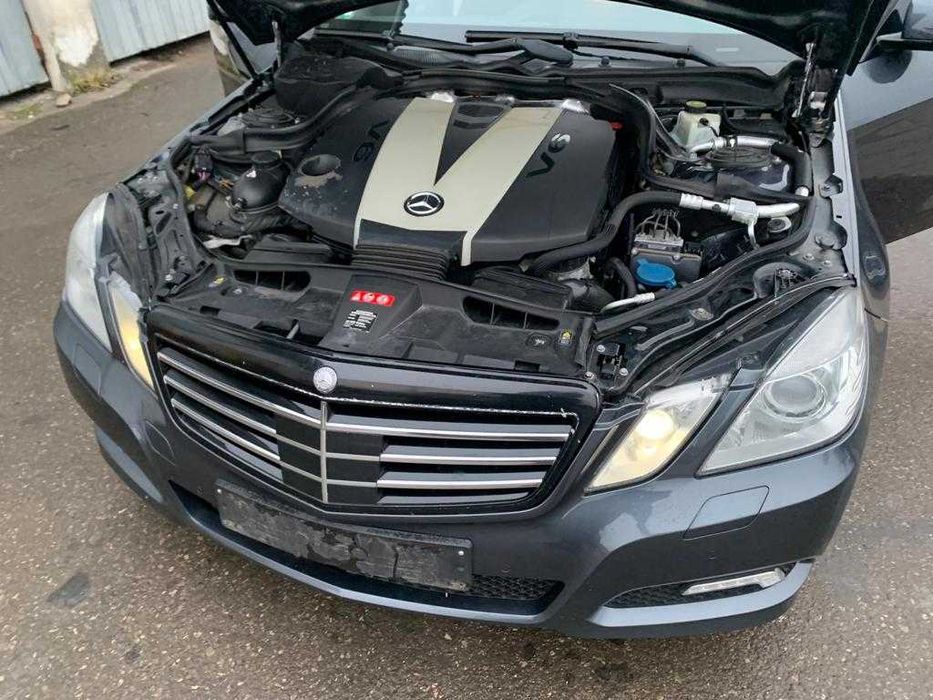 Dezmembrez mercedes w212/e class w212 e350 e220 e300/w211/w212/w213