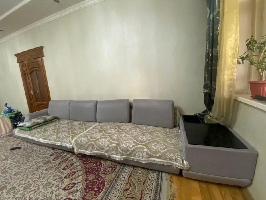 Продам диван большой