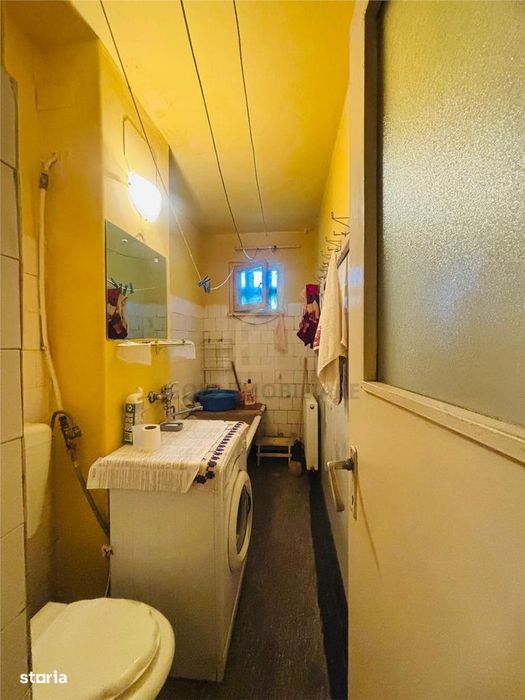 Apartament 2 camere de vanzare zona Semiluna
