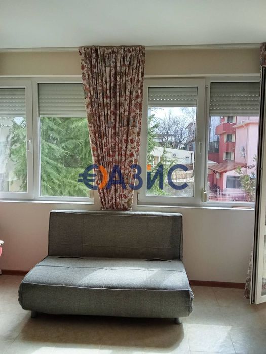 Продава се Двустаен апартамент в Свети Влас - 65 кв.м за 687 €/кв.м - Снимка #3