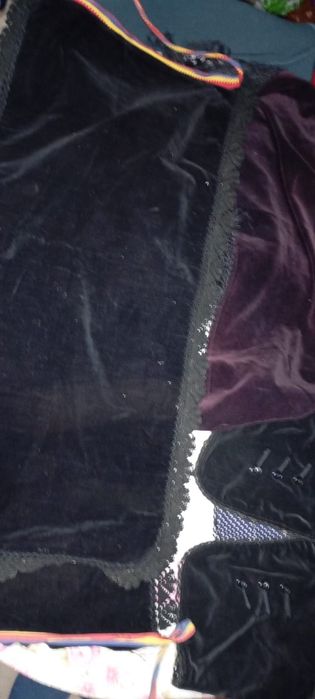 Cămăși și articole artizenale