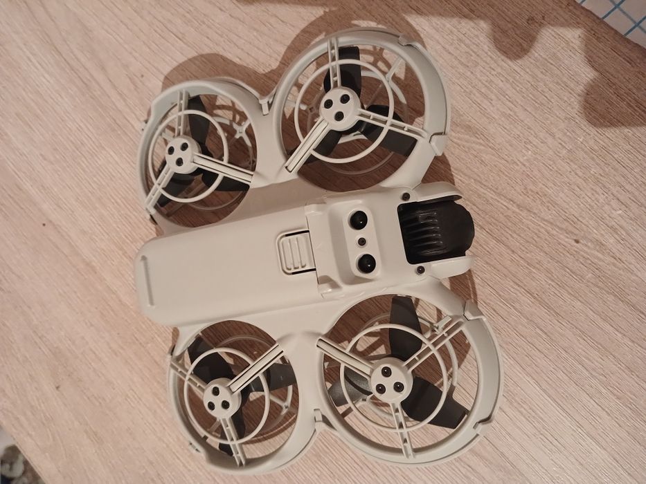 Дрон Dji fly neo