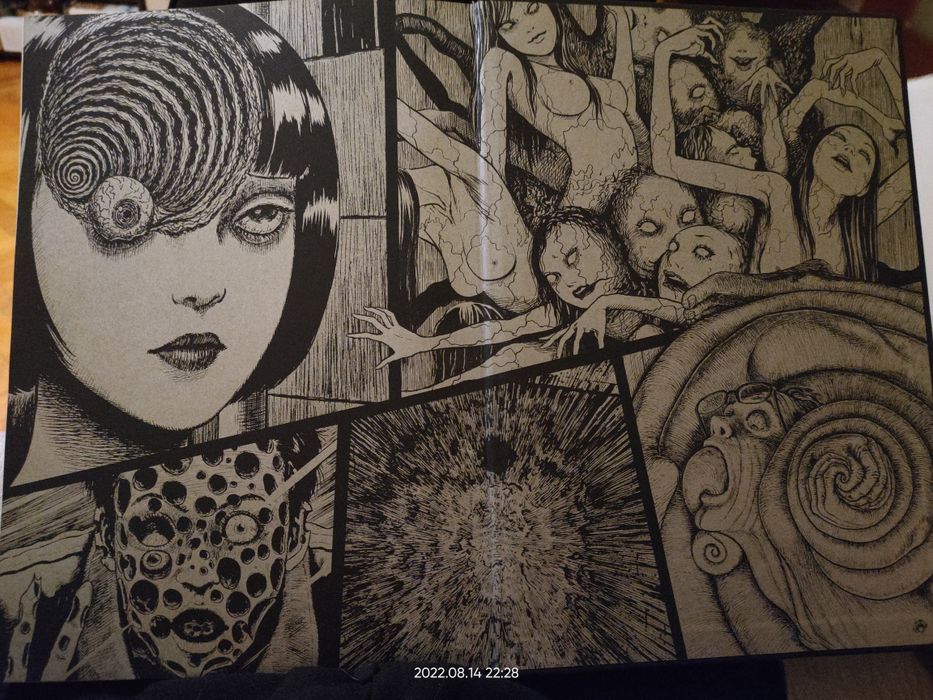 Art book  на Junji Ito